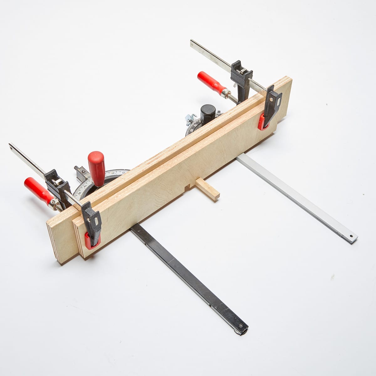 Exact-width dado jig